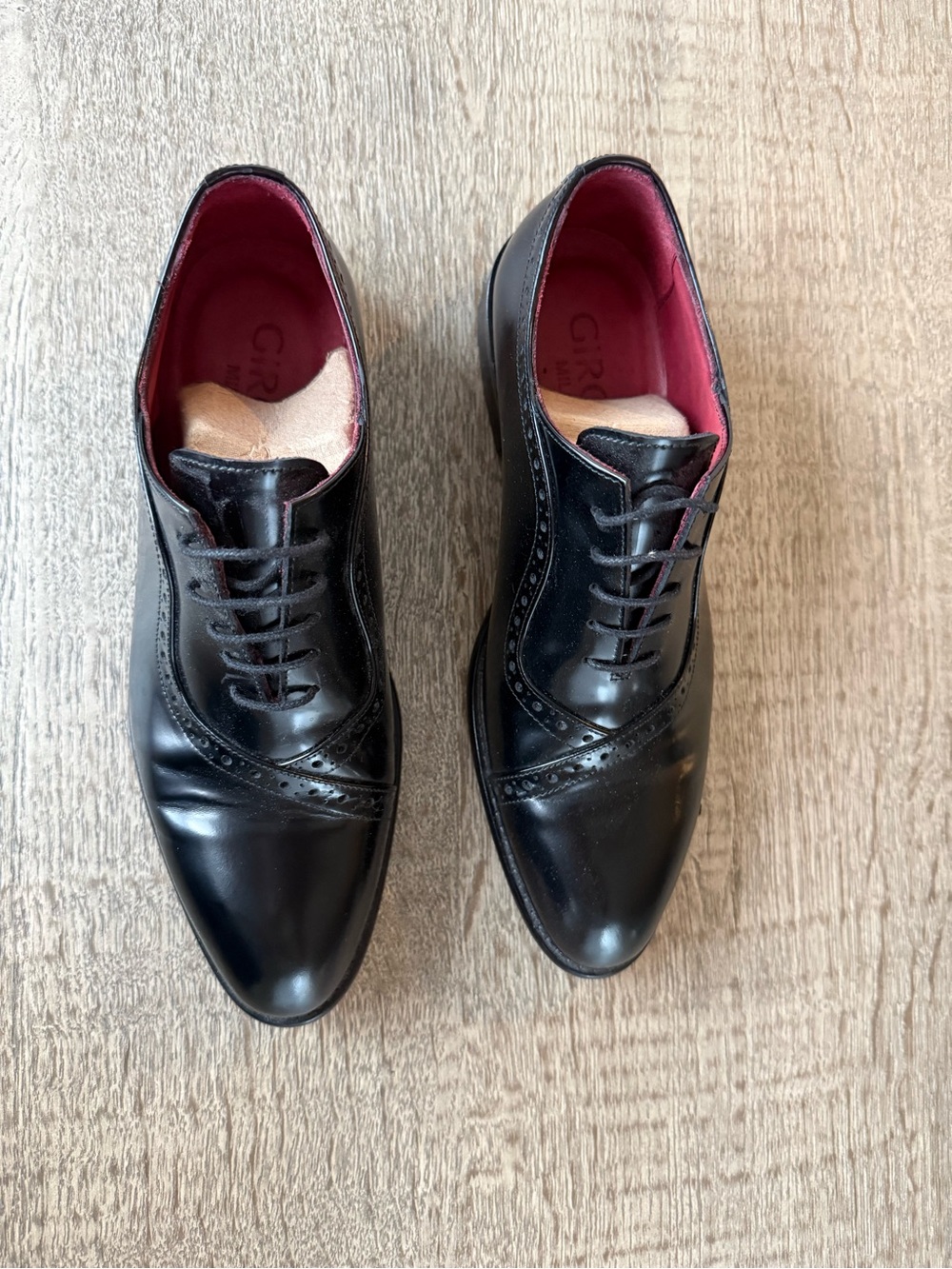Giro Black Leather Oxford Shoes with Pink Lining - Handmade